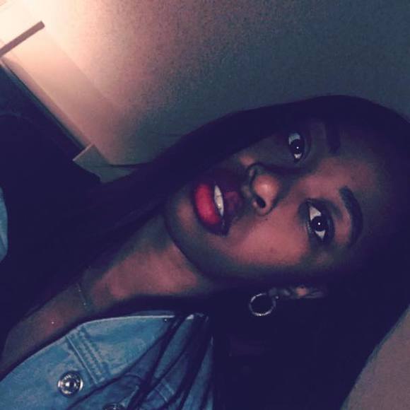 Meet your Posher, Johnetta - Picture 1 of 1